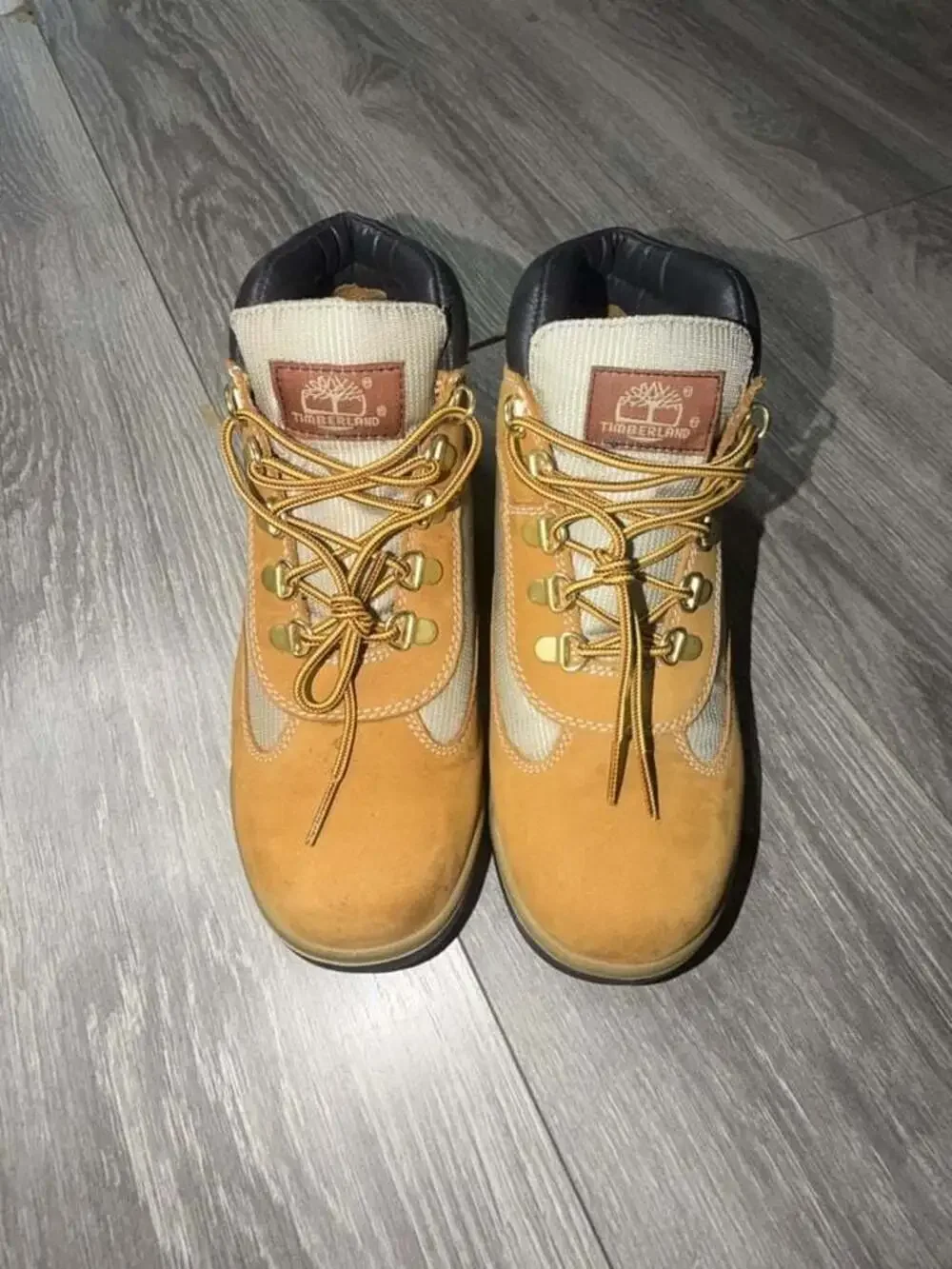 Timberland Youth Field Boot Wheat Leather and Fabric BOYS 6.5